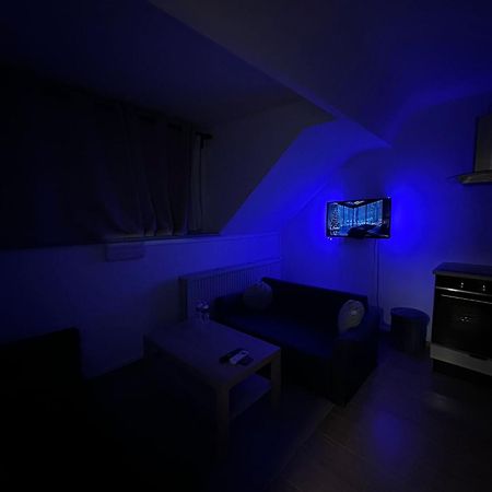 בריסל Elegance & Comfort Brand New Apartment Near To Atomium מראה חיצוני תמונה