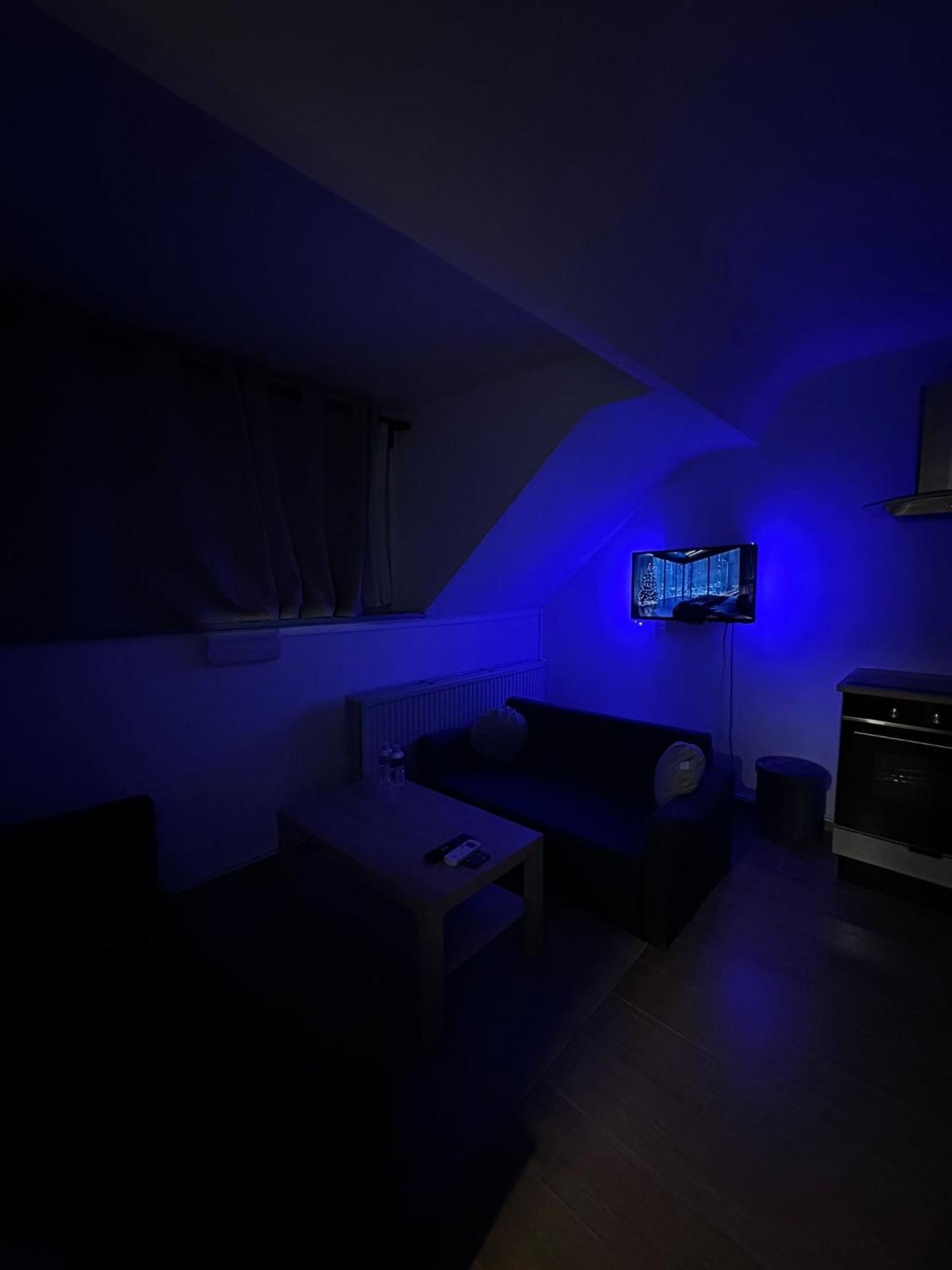 בריסל Elegance & Comfort Brand New Apartment Near To Atomium מראה חיצוני תמונה